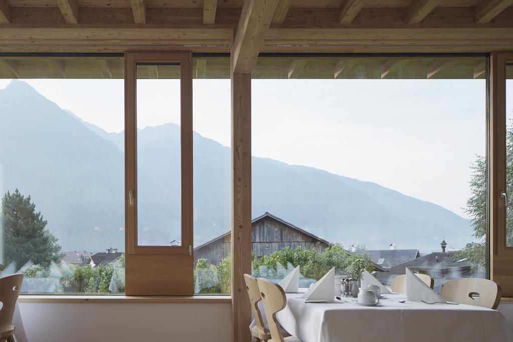 Hotel Taufers Molini di Tures Buitenkant foto