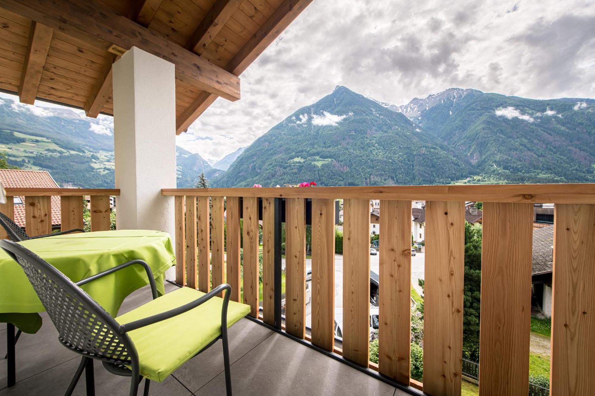 Hotel Taufers Molini di Tures Buitenkant foto