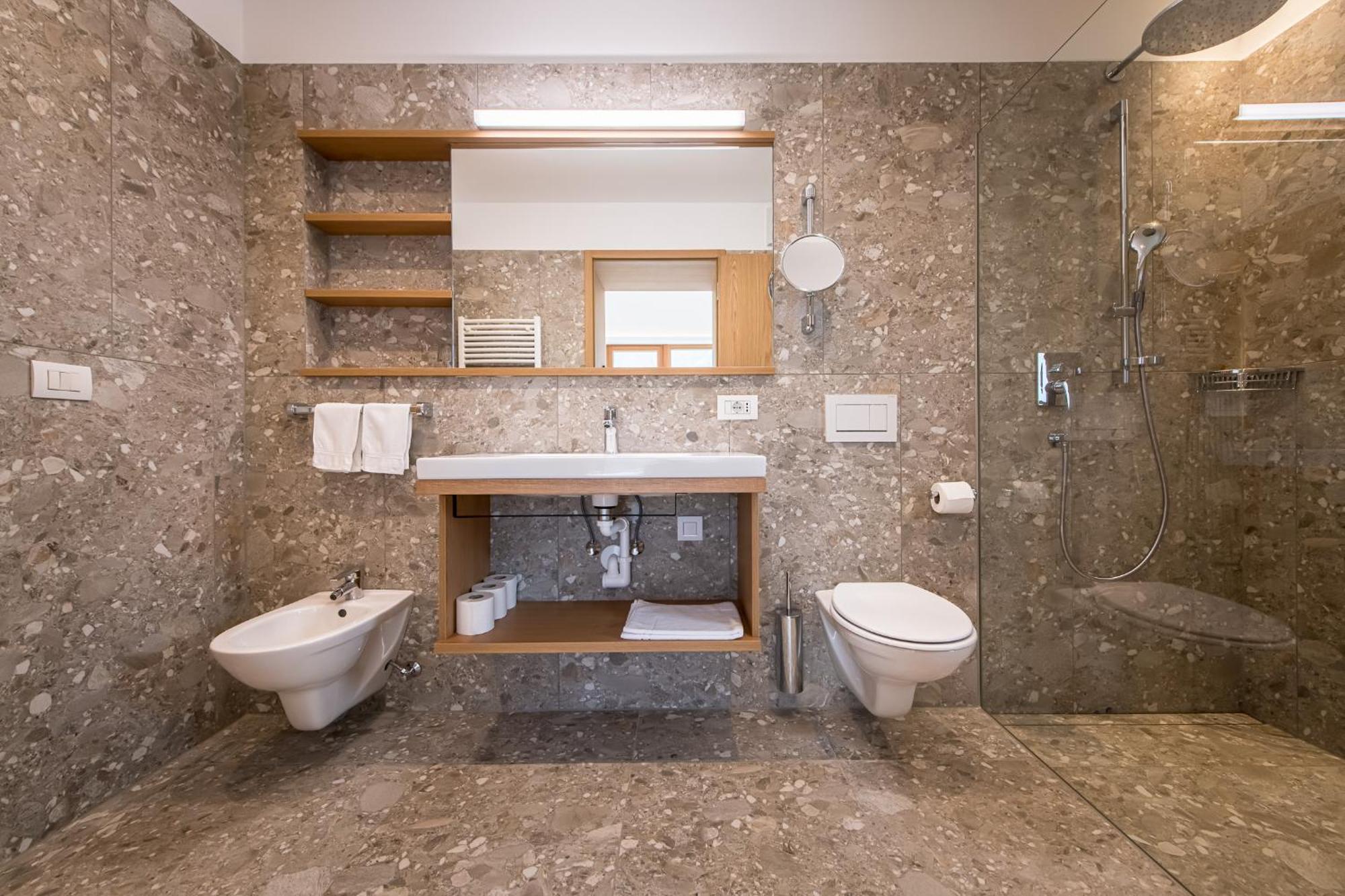 Hotel Taufers Molini di Tures Buitenkant foto