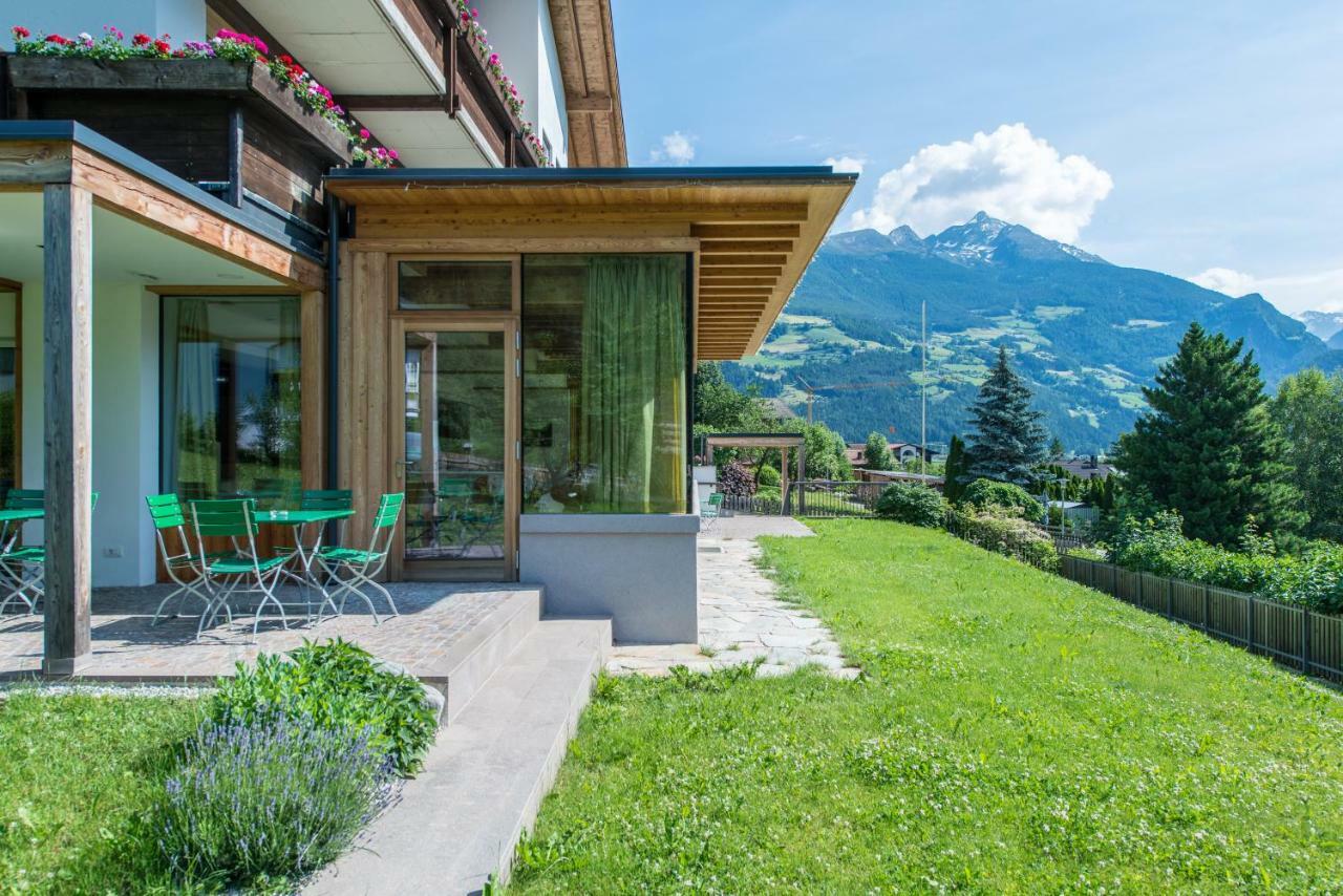 Hotel Taufers Molini di Tures Buitenkant foto